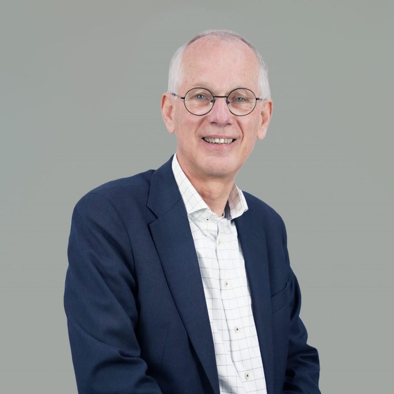 Marco Van Doorn Grau